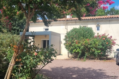 Maison à vendre à AZAY LE BRULE  - 7 pièces - 190 m² 