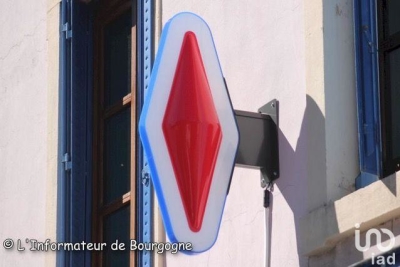 Commerce à vendre presse tabac