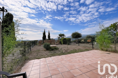 Appartement à louer à MONTAUROUX Ecarts - 2 pièces - 55 m² 