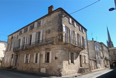 Maison à vendre usage mixte