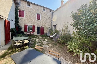 Maison à vendre piscine et plein nature vaucluse 