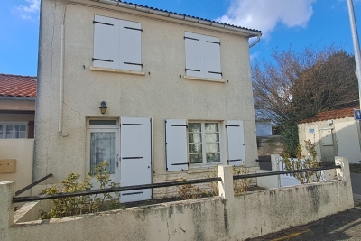 Maison à vendre à LE PIN  - 5 pièces - 102 m² 