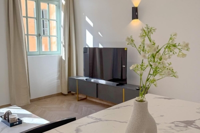 Appartement à louer à TOULON Ecarts - 1 pièces - 32 m² 