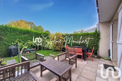 Maison à vendre à LE MESNIL ST DENIS  - 5 pièces - 118 m² 