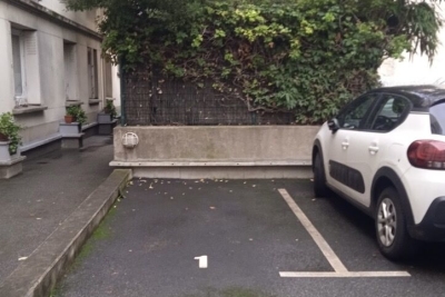 Parking/Garage à vendre à PARIS 17EME Folie Mericourt  - 12 m² 