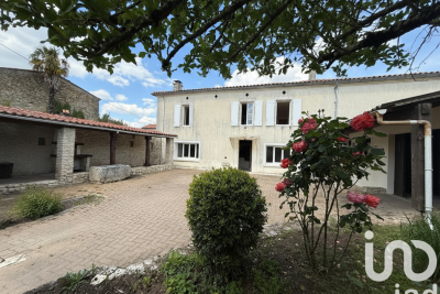 Maison à vendre à ASNIERES LA GIRAUD  - 6 pièces - 176 m² 