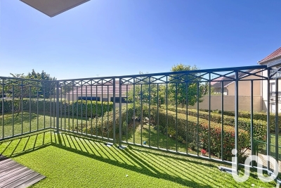 Appartement à vendre à FONTENAY TRESIGNY  - 3 pièces - 66 m² 