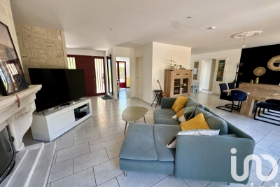 Maison à vendre à CHATILLON SUR THOUET  - 4 pièces - 150 m² 