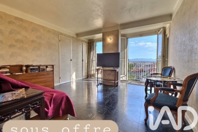 Appartement à vendre à MARSEILLE 6EME  - 1 pièces - 47 m² 