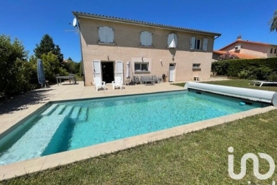 Maison à vendre à CHASSIEU  - 6 pièces - 173 m² 