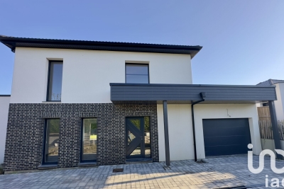 Maison à vendre à BEAURAINS  - 6 pièces - 147 m² 