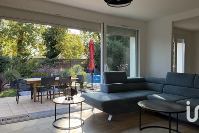 Maison à vendre à SÉNÉ  - 6 pièces - 152 m² 