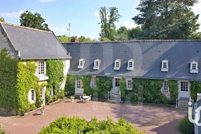 Maison à vendre à TOURS  - 12 pièces - 423 m² 
