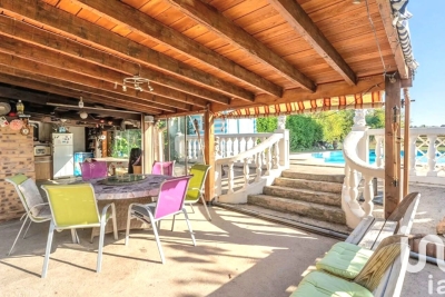 Maison à vendre à MARCILLY D AZERGUES  - 6 pièces - 163 m² 