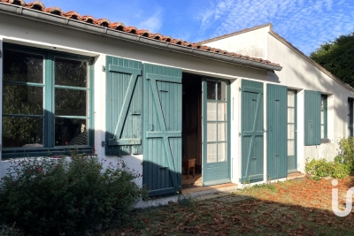 Maison à vendre à LE BOIS PLAGE EN RE  - 6 pièces - 125 m² 