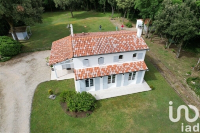 Maison à vendre à SAINTES  - 5 pièces - 136 m² 