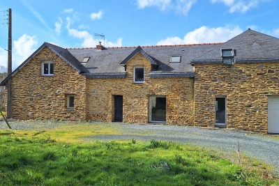 Maison à vendre à MASSERAC  - 6 pièces - 260 m² 