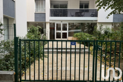 Parking/Garage à vendre à PARIS 15EME Folie Mericourt 11  - 12 m² 