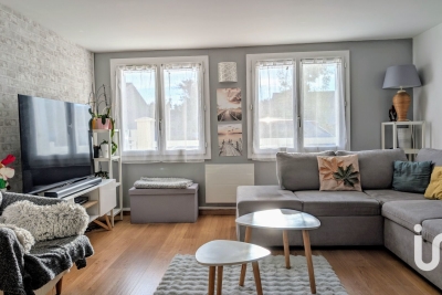 Maison à vendre à ROCHEFORT  - 6 pièces - 136 m² 