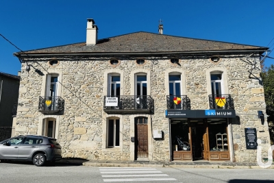 Maison à vendre à FORMIGUERES Moulin à Vent 1 - 4 pièces - 210 m² 