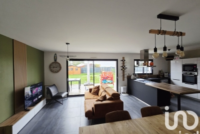 Maison à vendre à CABARIOT  - 4 pièces - 90 m² 