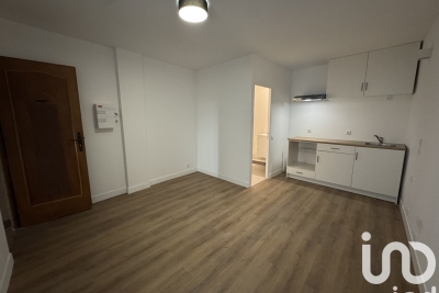 Appartement à vendre à FONTAINEBLEAU  - 1 pièces - 17 m² 