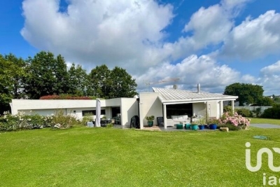 Maison à vendre à AURAY  - 6 pièces - 172 m² 