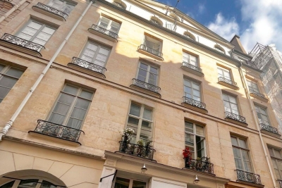 Appartement à vendre à PARIS 1ER  - 4 pièces - 86 m² 