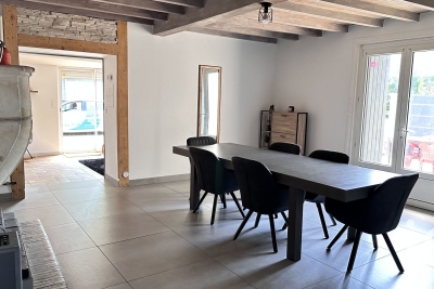 Maison à vendre à BRIVES SUR CHARENTE  - 7 pièces - 150 m² 