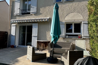 Maison à vendre à PLAISIR  - 6 pièces - 110 m² 