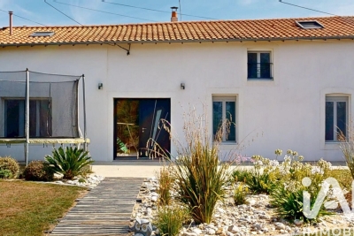 Maison à vendre à MAUGES-SUR-LOIRE  - 7 pièces - 134 m² 