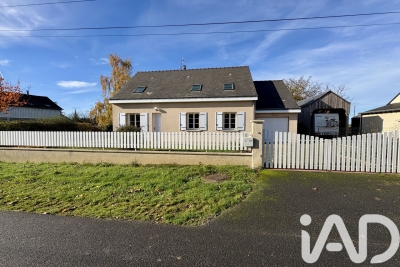 Maison à vendre à ST LAURENT EN GATINES  - 6 pièces - 150 m² 