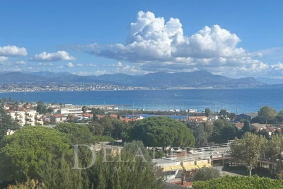 Appartement à vendre à ANTIBES Lagare - 6 pièces - 163 m² 