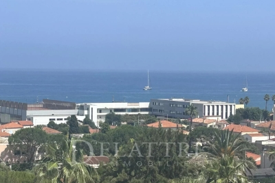 Appartement &agrave; vendre &agrave; ANTIBES Lagare - 6 pi&egrave;ces - 163 m&sup2; 