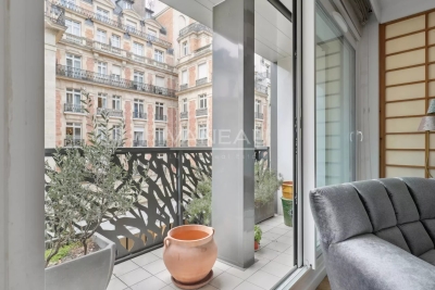 Appartement &agrave; vendre &agrave; PARIS 8EME Pont de Flandre 7 - 3 pi&egrave;ces - 62 m&sup2; 