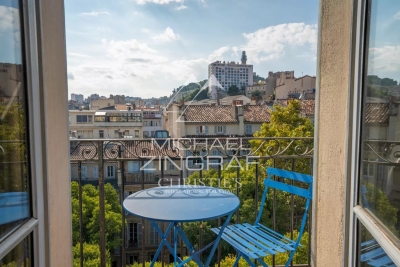 Appartement à vendre à MARSEILLE 6EME  - 6 pièces - 218 m² 