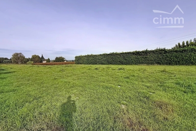 terrain à vendre à AUBIGNAN   - 2500 m² 