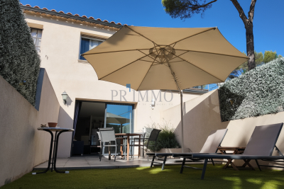 Appartement à vendre à ROQUEBRUNE-SUR-ARGENS Ecarts - 2 pièces - 46 m² 