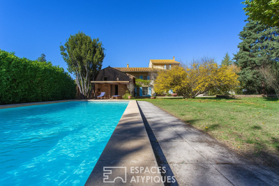 Maison à vendre à COURTHEZON  - 9 pièces - 220 m² 