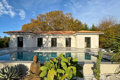 Maison à vendre à LEOGNAN  - 5 pièces - 152 m² 