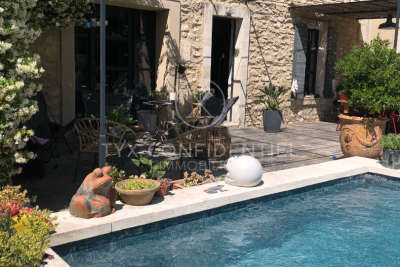 Maison à vendre à ST-RÉMY-DE-PROVENCE  - 9 pièces - 260 m² 