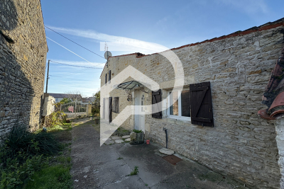 Maison à vendre à ST CREPIN  - 3 pièces - 80 m² 