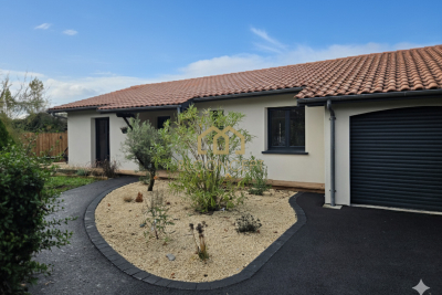 Maison à vendre à LA TESTE-DE-BUCH Sainte-Foy-la-Grande - 4 pièces - 95 m² 