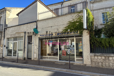 Appartement à vendre à CHATEAURENARD  - 3 pièces - 146 m² 