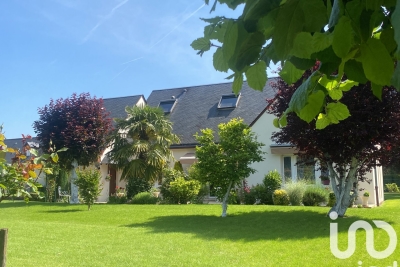 Maison à vendre à LUYNES  - 6 pièces - 185 m² 