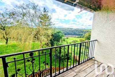 Maison à vendre à PINAY  - 6 pièces - 150 m² 