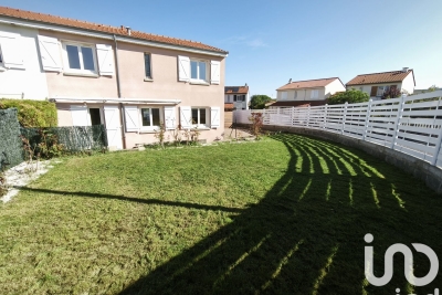 Maison à vendre à LEMPDES  - 5 pièces - 107 m² 