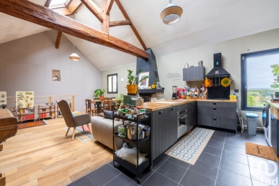 Maison à vendre à HARDRICOURT  - 4 pièces - 148 m² 