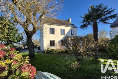 Maison à vendre 4 chambre arriere cuisine 