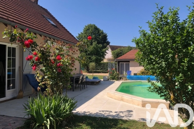 Maison à vendre à ST JEAN DE REBERVILLIERS Saint-Chéron - 4 pièces - 131 m² 